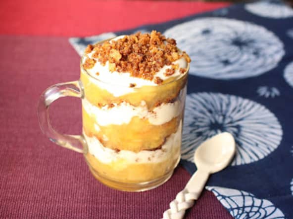 Dessert norvégien aux coings et aux restes de pain : le tilslørte bondepiker