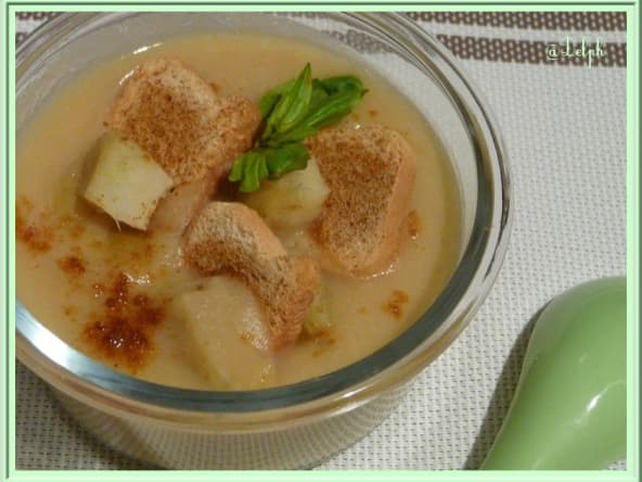 Velouté aux fonds d'artichauts