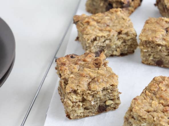 Carrés aux bananes et beurre d'arachide vegan