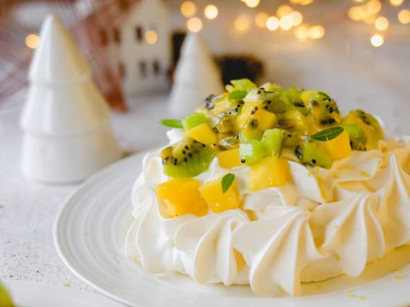 Mini-pavlova aux fruits exotiques pour les fêtes