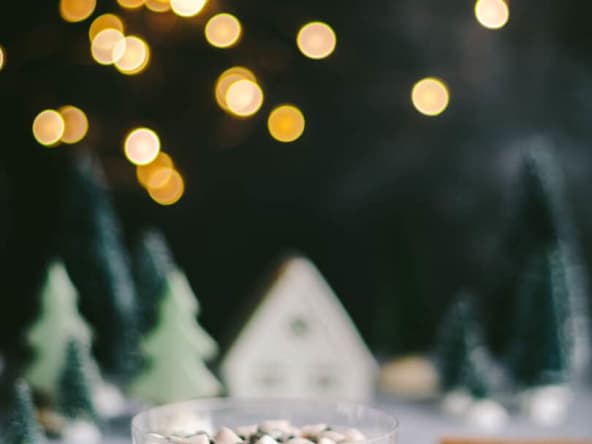 Boule de chocolat chaud à offrir pour les fêtes