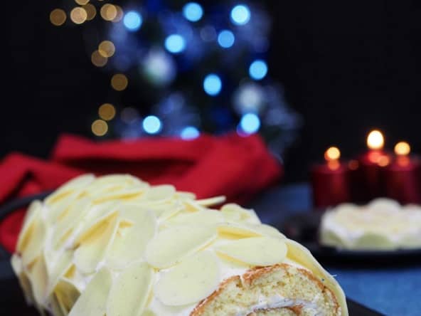 Bûche de noël roulée à la vanille