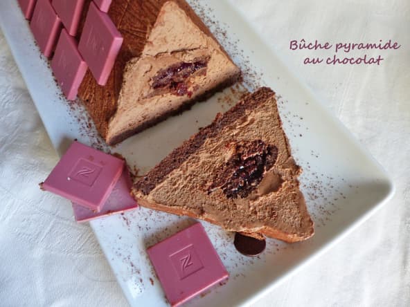 Bûche de noël pyramide au chocolat