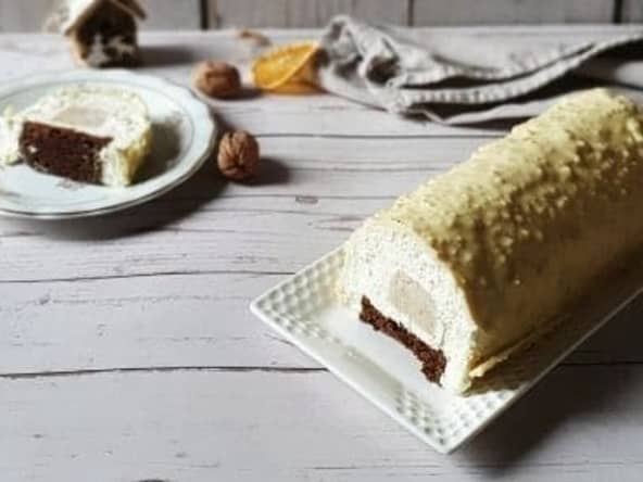 Bûche de noël sans gluten vanille et noix