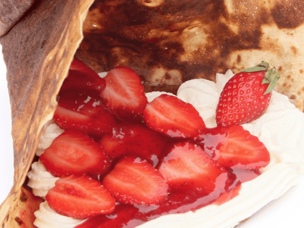 Crêpe croustillante à la fraise et Chantilly : une recette digne d'un grand chef
