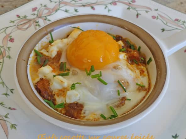 Œufs cocotte sur courge épicée (cumin, coriandre, paprika) et feta