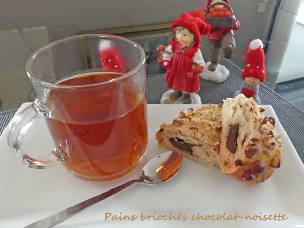 Pains briochés chocolat-noisette