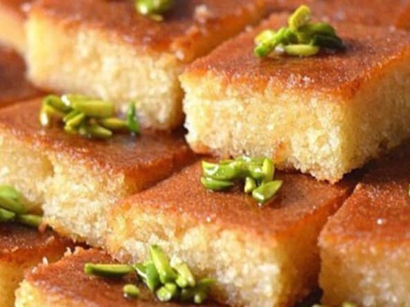 Basboussa : la recette d'un gâteau de semoule à la syrienne