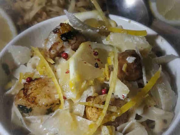 pâtes aux noix de St Jacques, sauce au citron