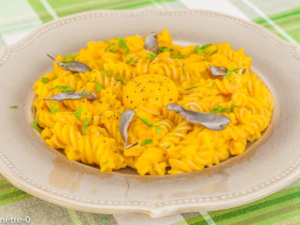 Pâtes, sauce au potimarron