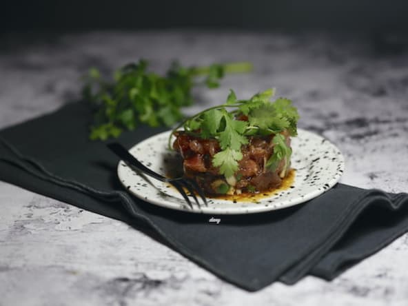 Tartare de thon rouge saveurs asiatiques (soja, gingembre...)