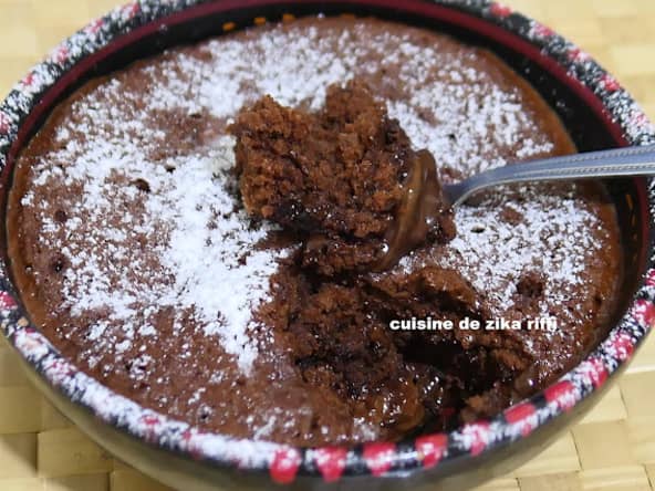 Moelleux coeur coulant au chocolat sans oeufs, cuisson au micro-ondes