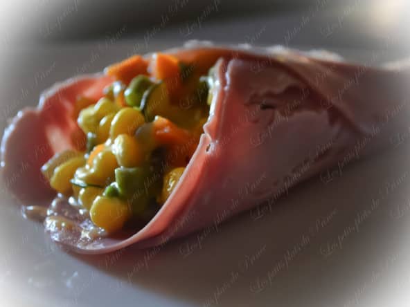 Cornets feuilletées de jambon à la macédoine de légumes (recette de grand-mère)
