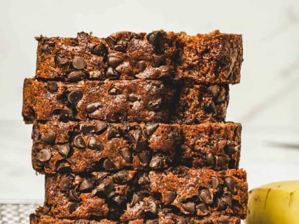 Cake à la banane moelleux et pépites de chocolat