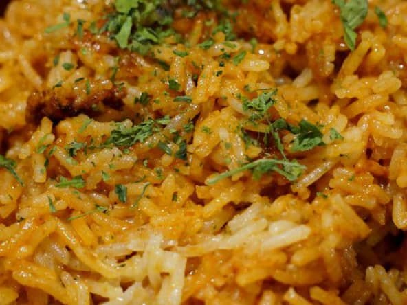 Riz à la tomate et parmesan comme un risotto