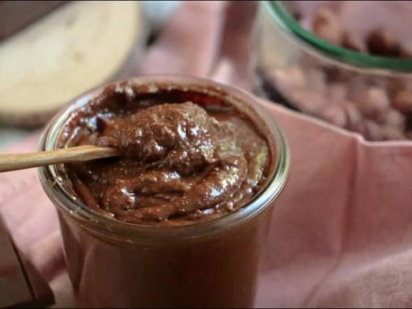 Pâte à tartiner faite maison ultra-pralinée à la fleur de sel