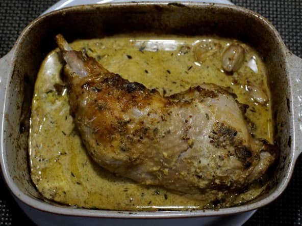 Cuisse de dinde au four à la moutarde et à la crème fraiche