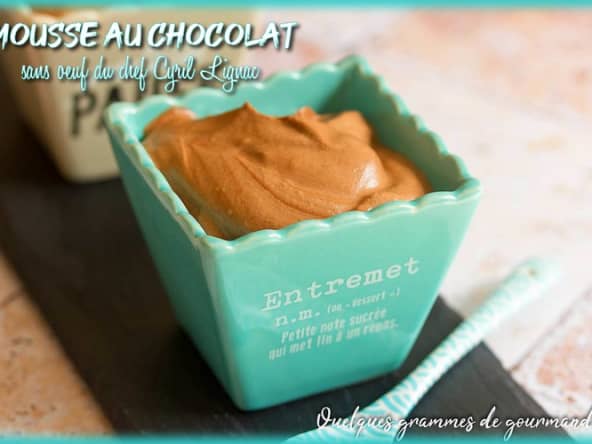 Mousse au chocolat sans oeuf de Cyril Lignac