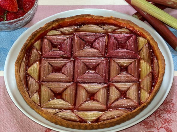 Tarte graphique à la rhubarbe (version 2)