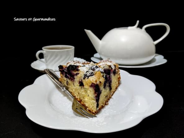 Gâteau léger Pomme Myrtilles aux amandes effilées