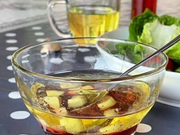 La vinaigrette et 4 sauces gourmandes pour tes salades