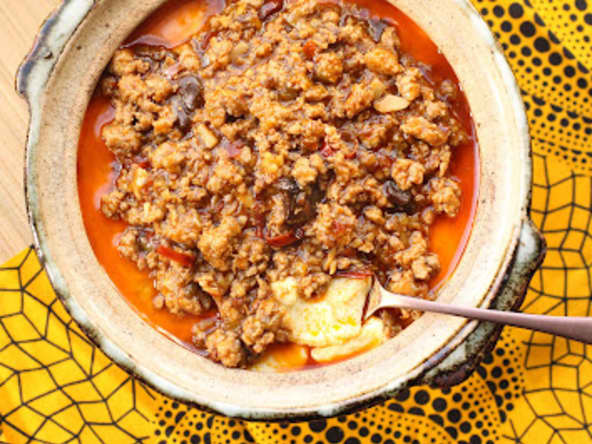 Flan salé aux oeufs et sauce piquante au porc du Sichuan