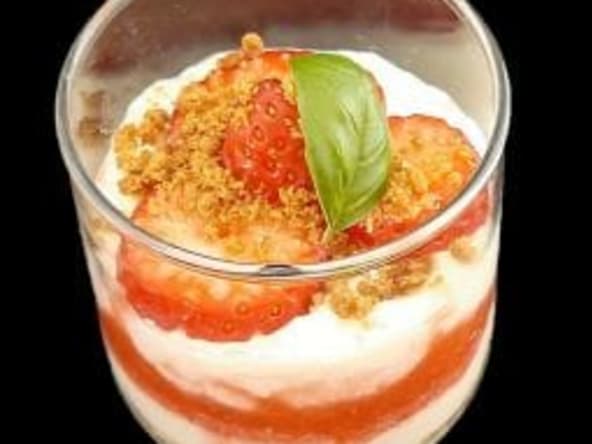 Verrine fraise mascarpone spéculoos