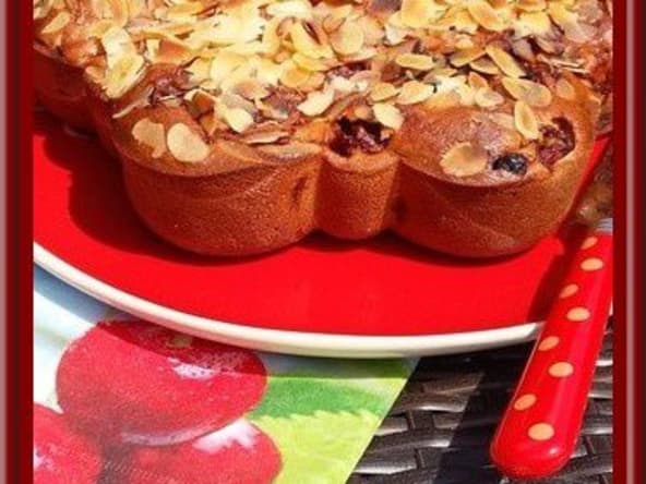 Gâteau à l’amande et cerises