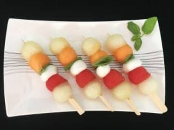Brochettes aux 4 melons (canari, charentais, vert et pastèque)