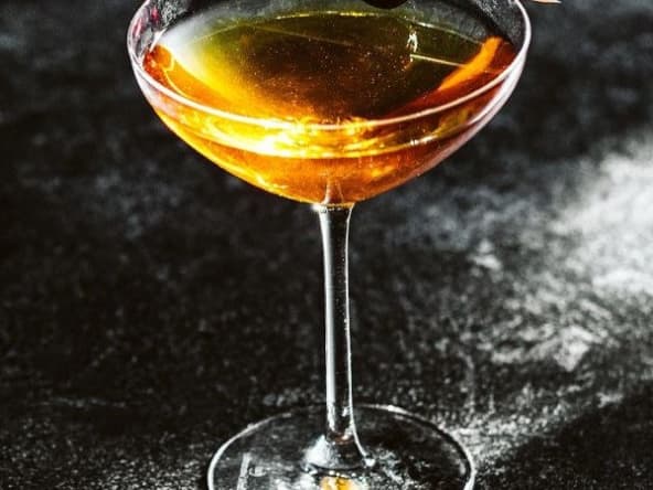 Cocktail Brooklyn : rye whiskey et vermouth