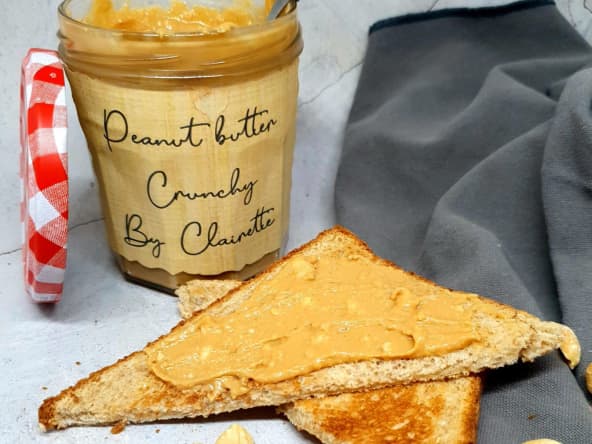 Beurre de cacahuètes maison bien crunchy