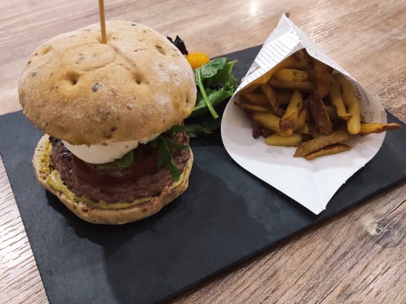 Focaccia burger