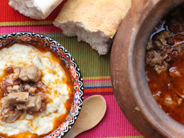 Délice du Sultan : agneau mijoté et purée d'aubergines à la turque