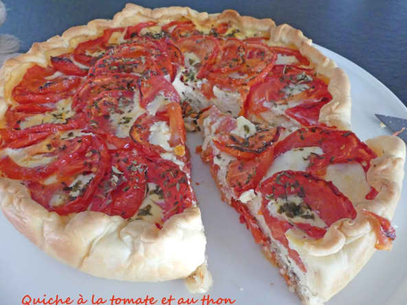 Quiche à la tomate et au thon