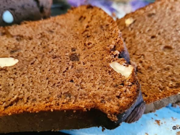 Cake chocolat noir, farines de pois chiches et de coco sans gluten, ig bas, au robot ou sans