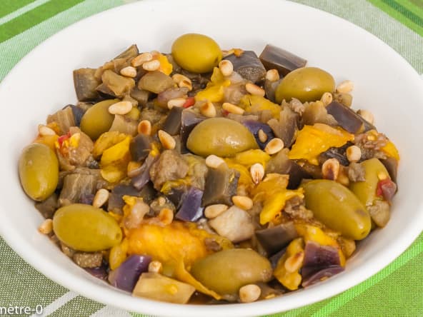 Salade d’aubergines aux olives et tomates
