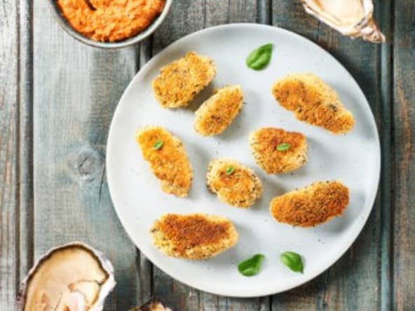 Huîtres creuses de Cancale panées, crème de chorizo, croûtons de pain à l’huile d’olive