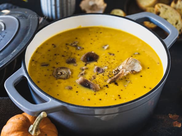 Soupe automnale de potiron et châtaignes