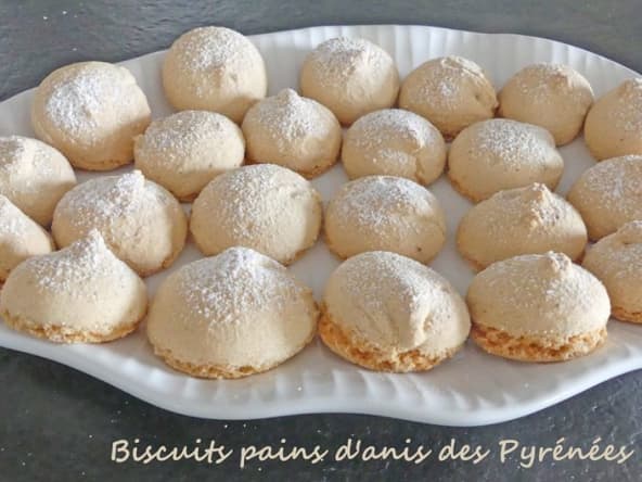 Biscuits pains d'anis des Pyrénées pour accompagner le thé ou le café