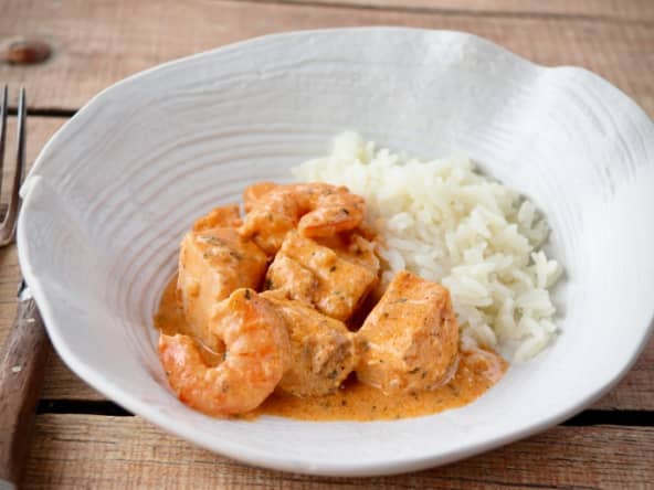 Dés d’espadon et crevettes au lait de coco et épices garam massala