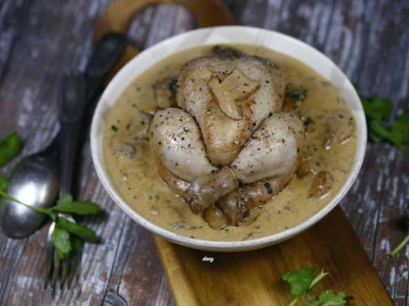 Coquelets de Bresse aux cèpes (sauce crémée)