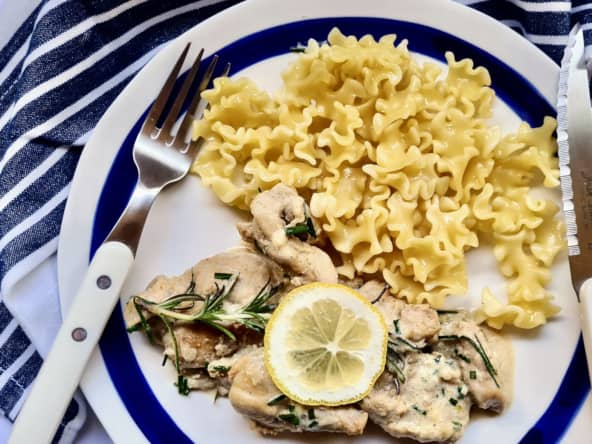 Araignées de porc mijotées, au citron et romarin