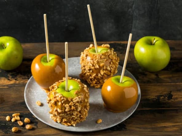 Les pommes au caramel, la plus douce des friandises !