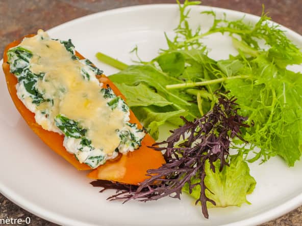 Patate douce farcie aux épinards et à la ricotta sans gluten