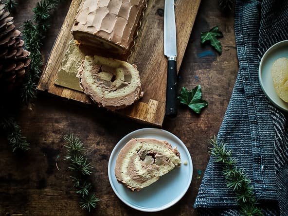 Bûche de noël facile aux marrons et aux poires
