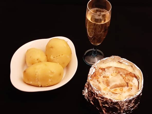 Champagne au mont d'or - une recette simple et conviviale
