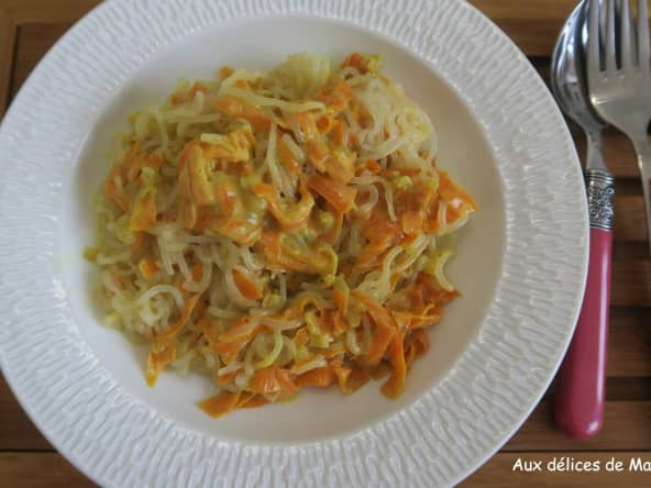 Konjac coloré et épicé, aux carottes et crème au curry
