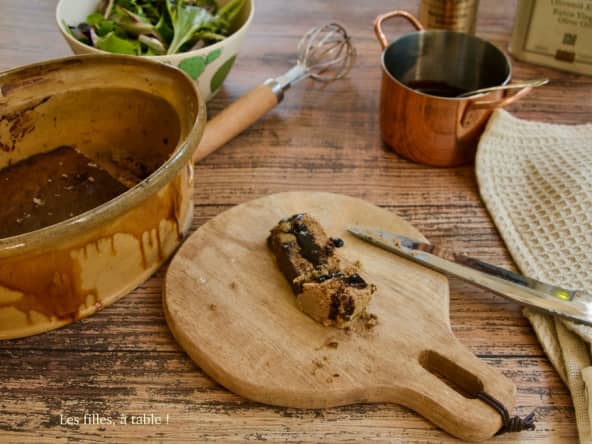 Gâteau de foies de volaille au caramel de vinaigre balsamique