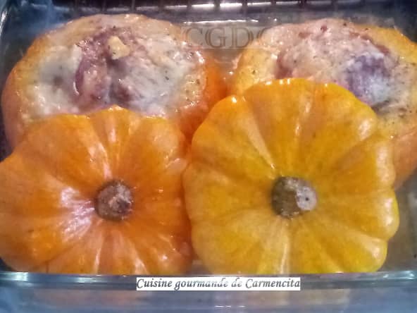 Courge Jack Be Little farcie à la viande et aux pignons de pins