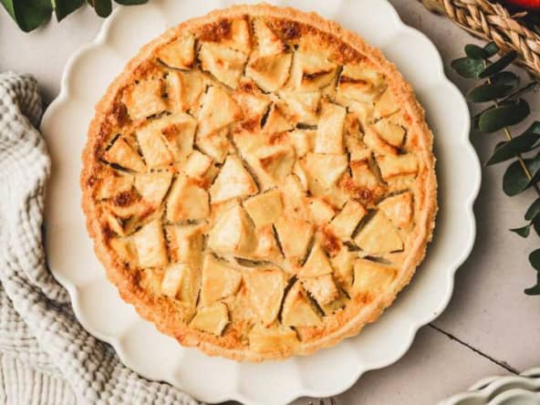 Tarte Normande aux pommes et à la crème fraîche